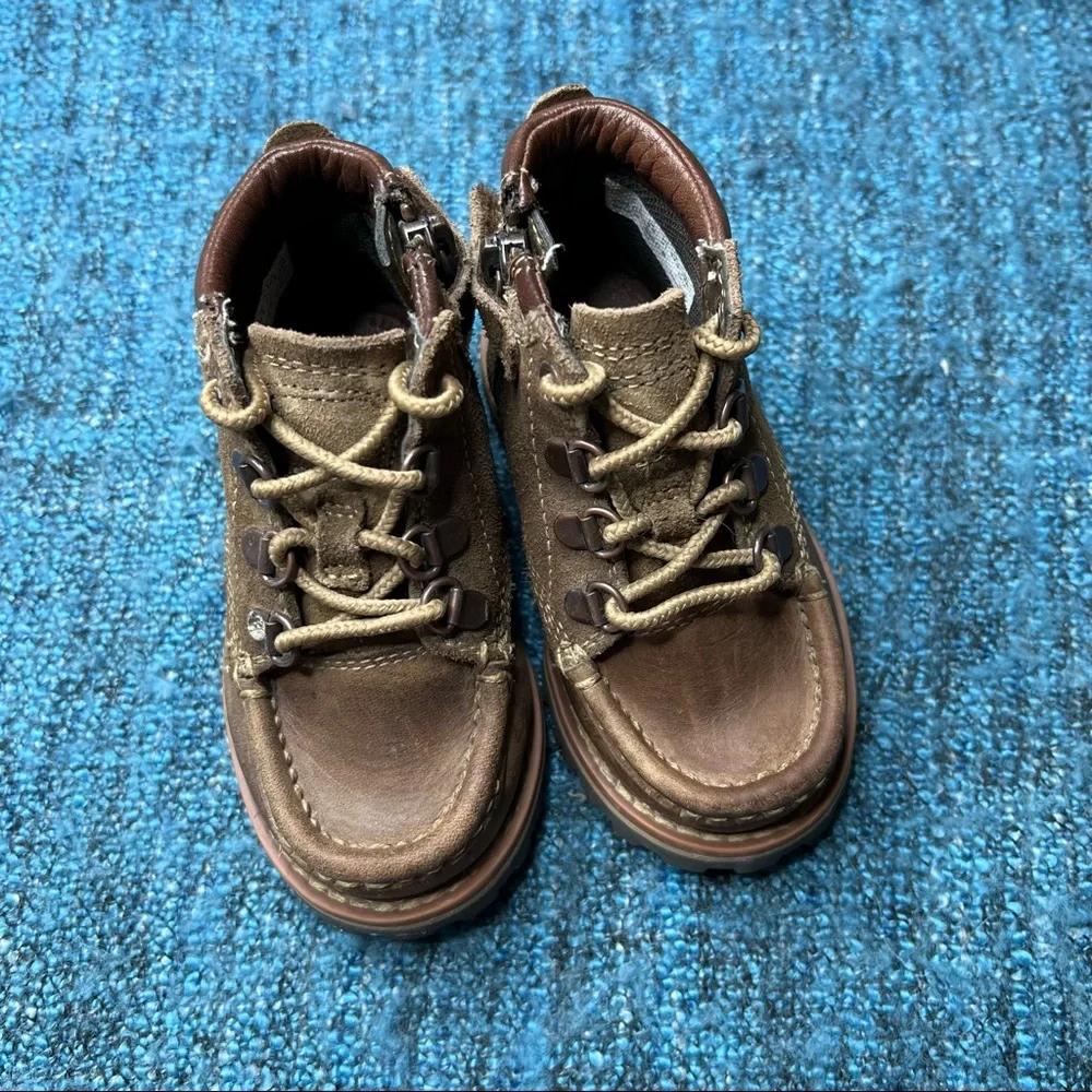 Timberland Toddler Brown Leather Chukka Boots Size 5 Moc Toe Lace Up CUTE